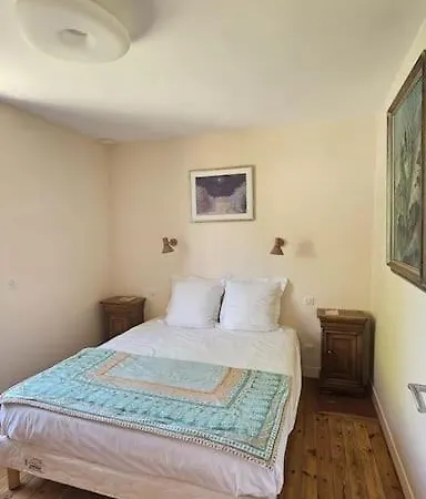 Holiday home Maison Almati Pres De L'ile Enchantee *